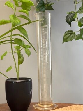 Vintage 1960s  Tall Clear Plastic Cylinder wt Pentagon Base Vase 500ml - 50ml